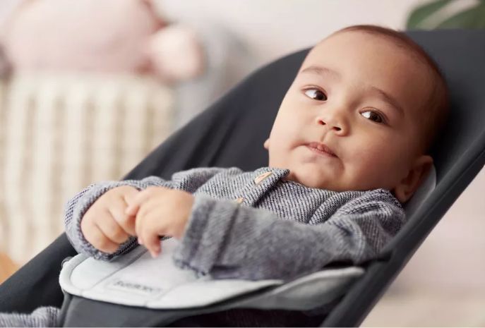 Шезлонг BabyBjorn Balance Soft Woven BBSWB24 фото