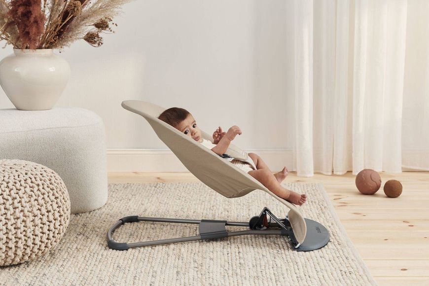 Шезлонг BabyBjorn Balance Soft Woven BBSWB24 фото