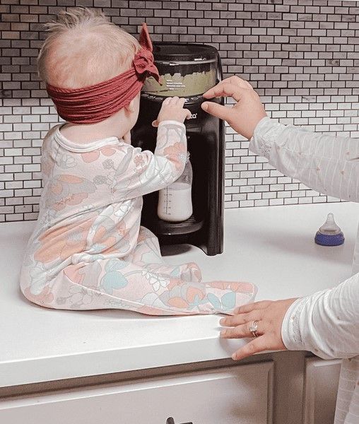 Машина для приготовления детской смеси Baby Brezza Formula Pro Advanced All Black FRP0131 2272540808 фото