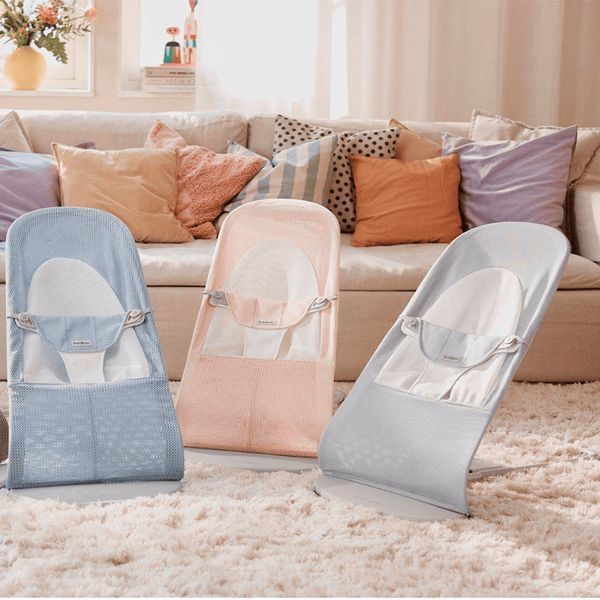 Шезлонг BabyBjorn Balance Soft Mesh BBB24  фото