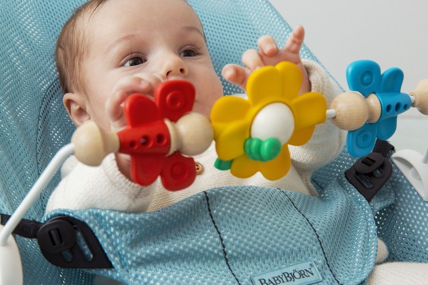 Игрушка BabyBjoern Flying Friends для шезлонга Balance BBF24  фото